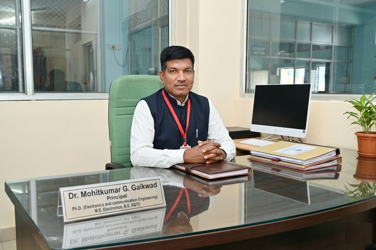 Dr. Rajendra Vikhe Patil